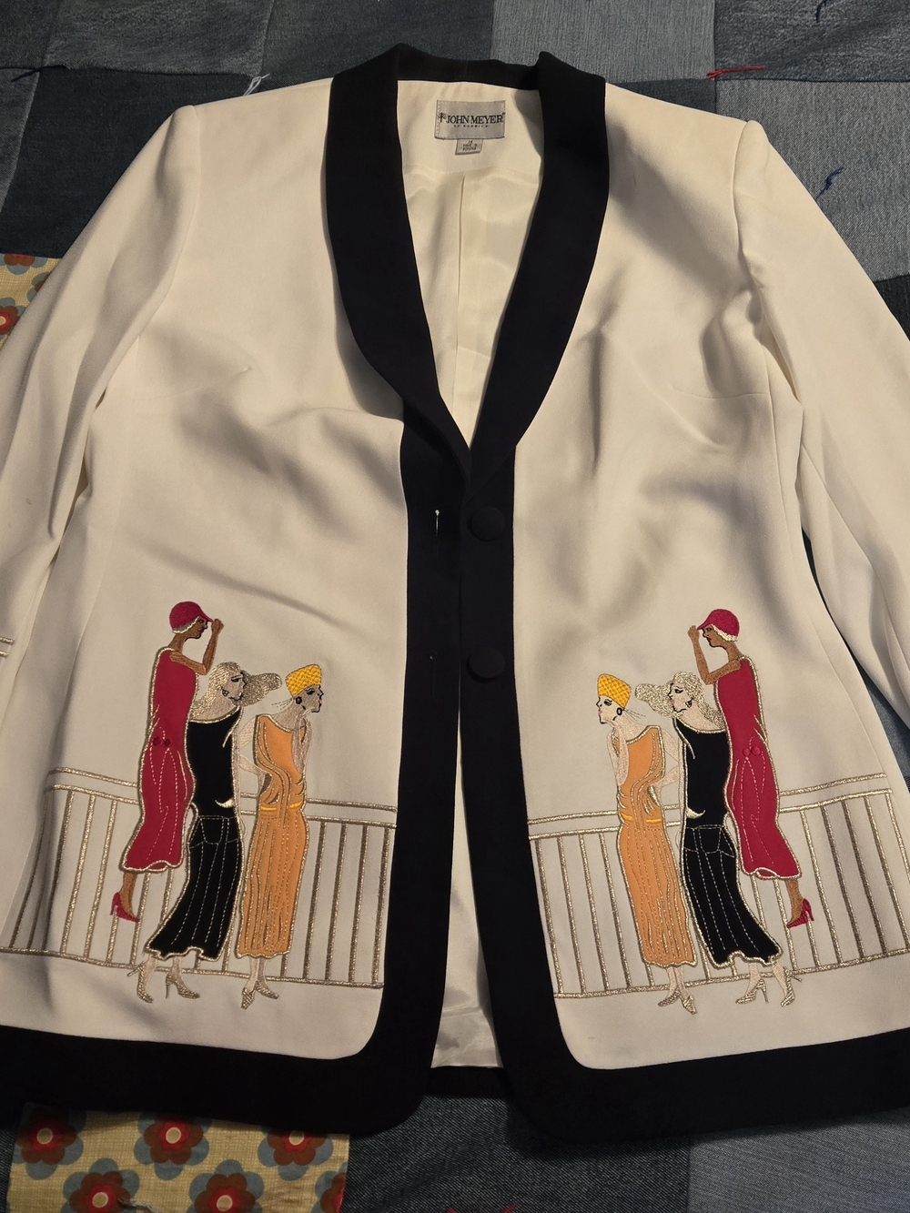 Vintage John Meyer of Norwich Art Deco Blazer Ivory Black Gold